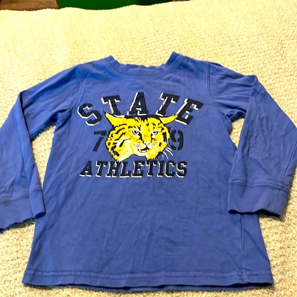Carters boys fair condition long sleeve top size 5 in FAIR condition see pics - Picture 1 of 5